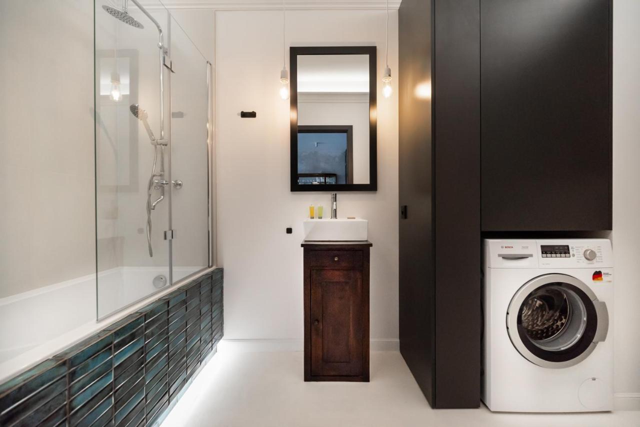 Wola Artistic Designer Apartment Варшава Екстериор снимка