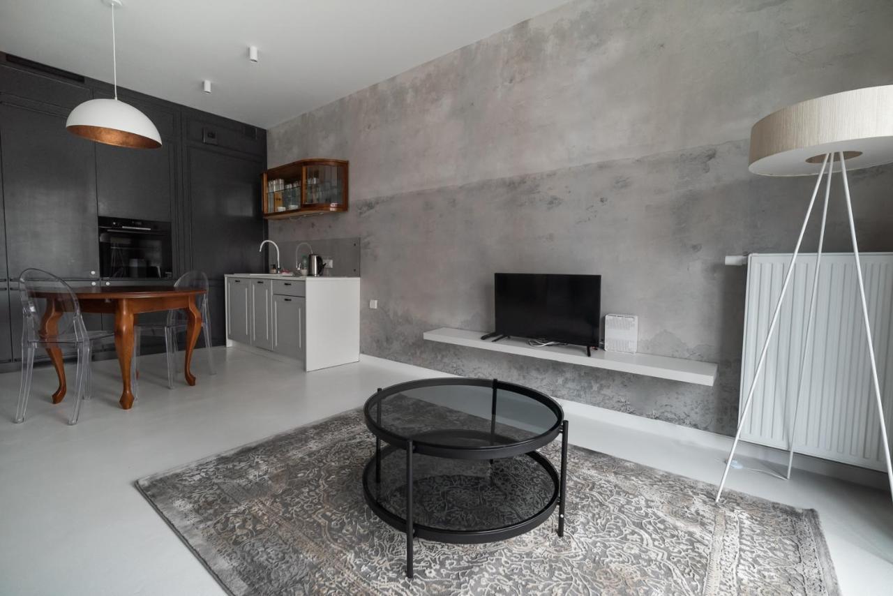 Wola Artistic Designer Apartment Варшава Екстериор снимка
